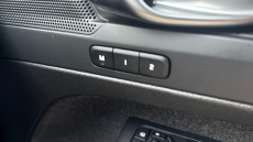 Volvo XC40 2.0 B4P Plus Dark 5dr Auto Petrol Estate